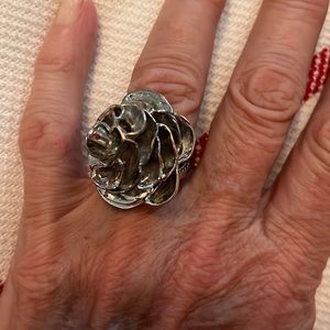 Fashion designer ring size 71/2–8